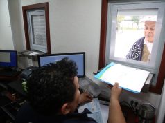 Instalan Oficina Fiscal móvil en Palacio de Gobierno.