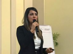 Imparten conferencias motivacionales a estudiantes de la UAT