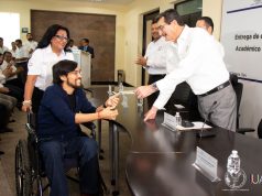 Entrega UAT estímulos a hijos del personal académico