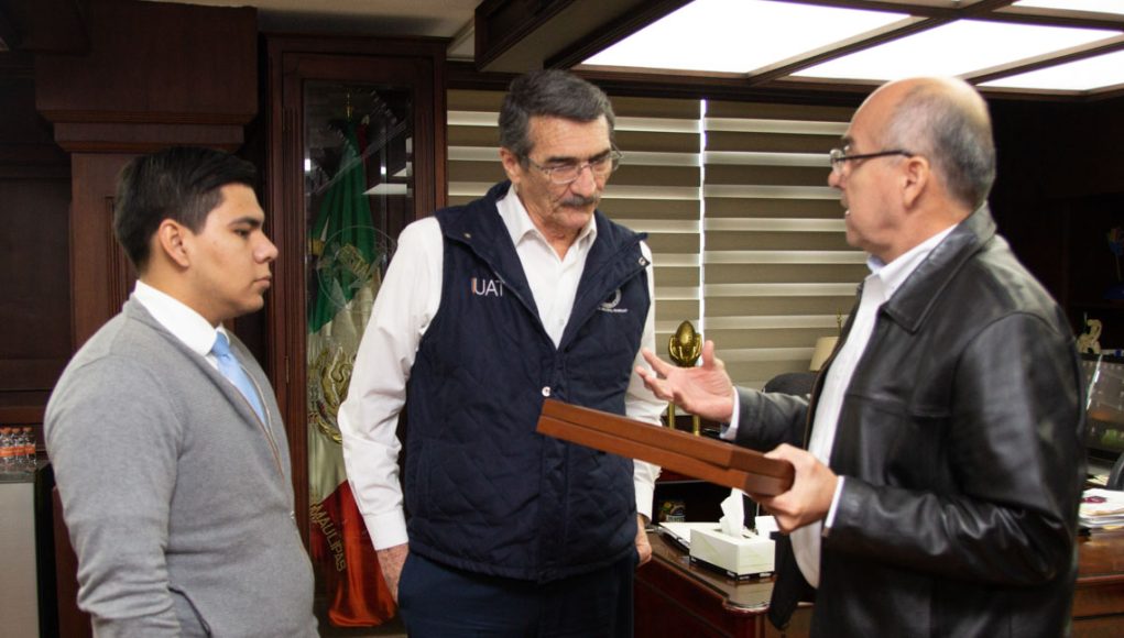 Foto_5_odontología_Carlos_Luna