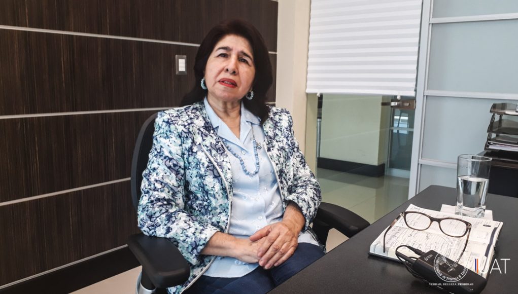 Foto_1_Dra_María_del_Rosario_29_07