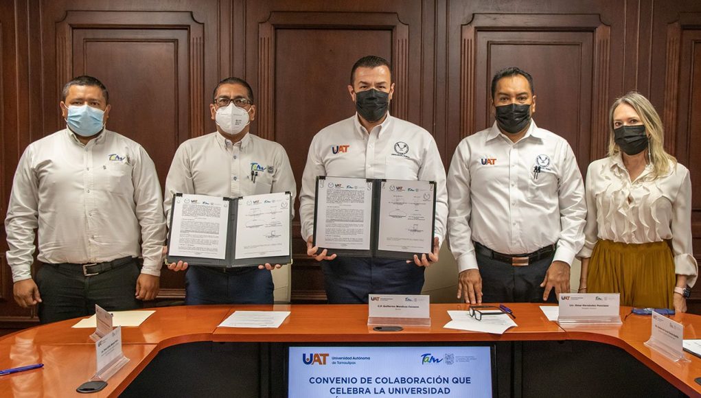 Firman convenio la UAT y el Instituto Registral y Catastral del estado