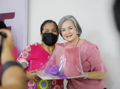 Entrega María de Villarreal 11 prótesis de mama a mujeres sobrevivientes de cáncer