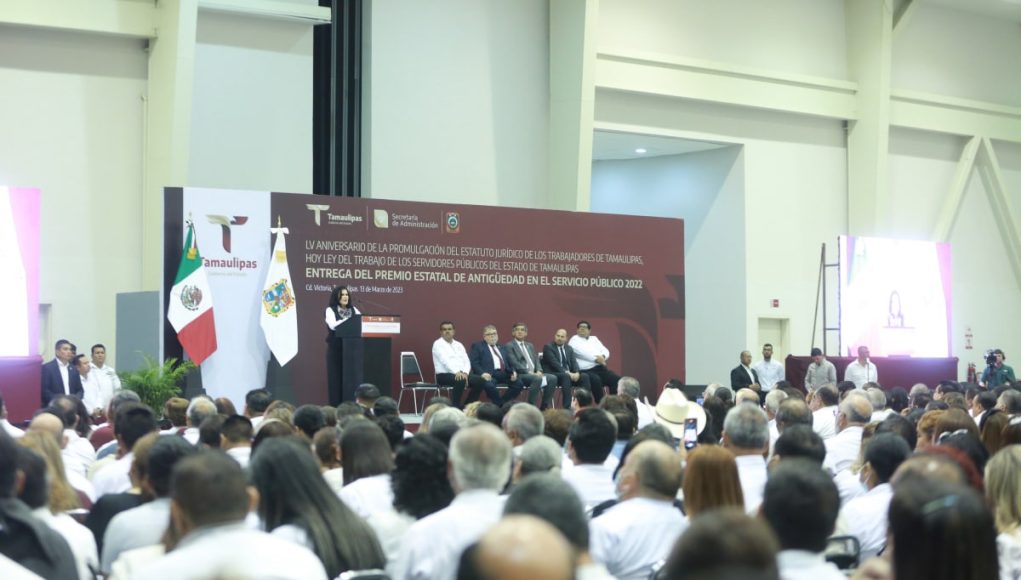 Dignifica Américo salarios de trabajadores del Estado; burócratas lo respaldan; “ahora sí nos respetan” (2)