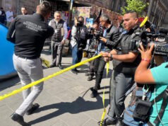 Actúa Fiscalía hora y media después de incidente con padres de Ayotzinapa en Palacio