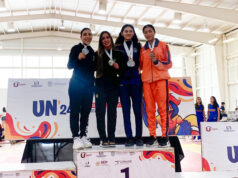 Laura Zamora da bronce en Karate para la UAT