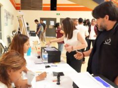 Participan estudiantes de la UAT en el Simulacro Electoral Universitario.