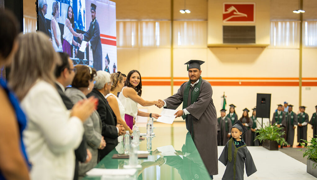 1. Gradúa la UAT (5)