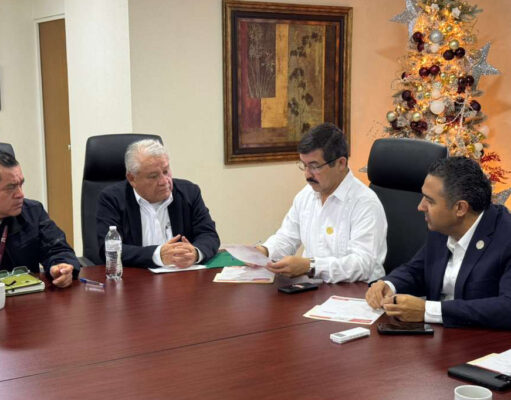 Logra la UAT 500 plazas para sus egresados en Aduanas de México